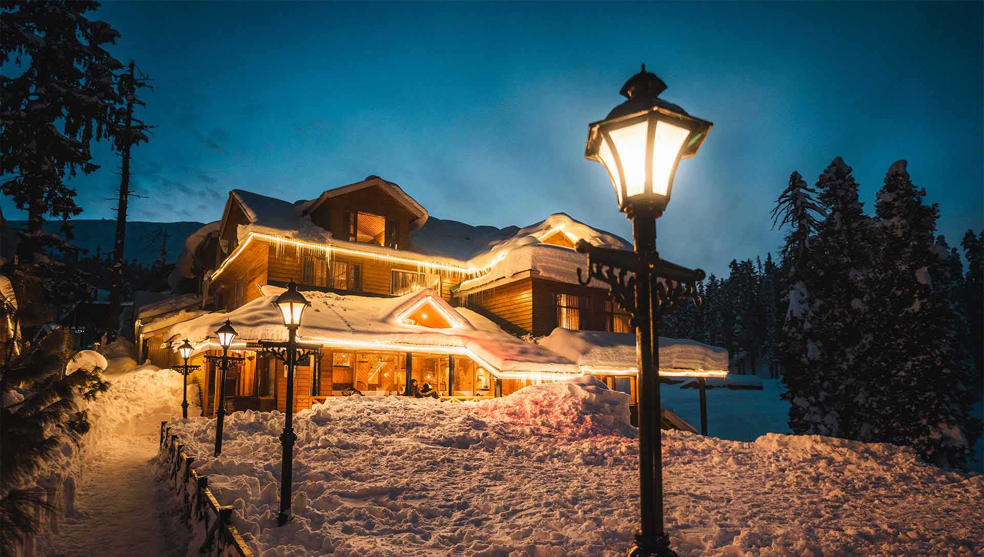 Heevan Retreat Gulmarg exterior view