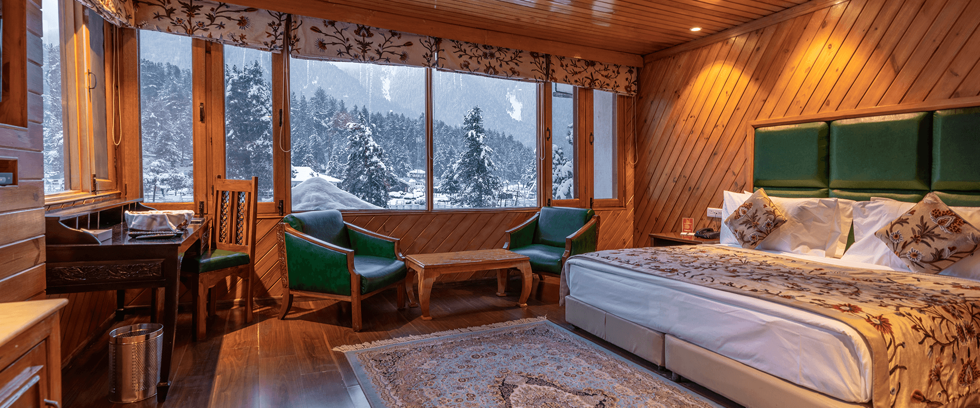 Deluxe Rooms