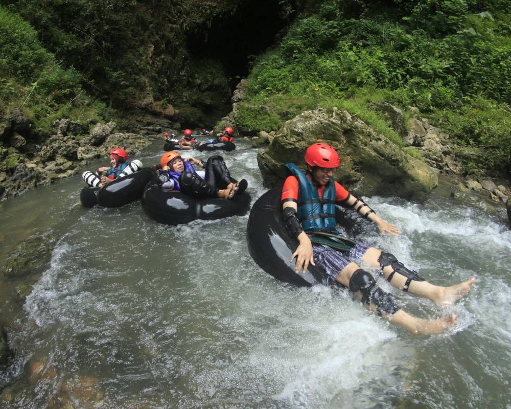 River rafting experience